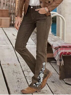 Flamingals Floral Embroidery Mid Waist Bootcut Jeans in Brown Size Small NWT